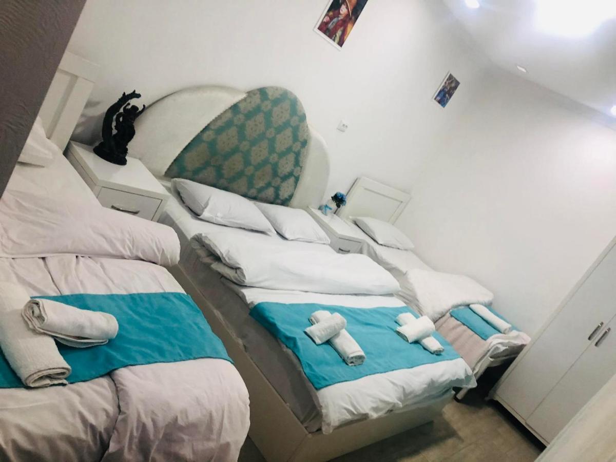 Nikas Guest House Batumi Luaran gambar