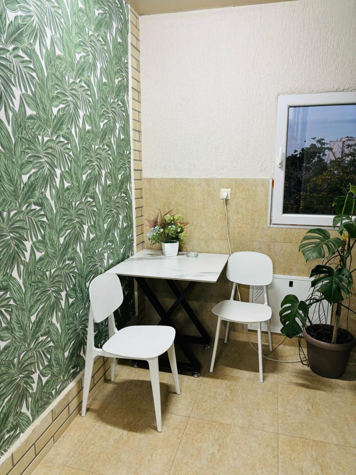 Nikas Guest House Batumi Luaran gambar