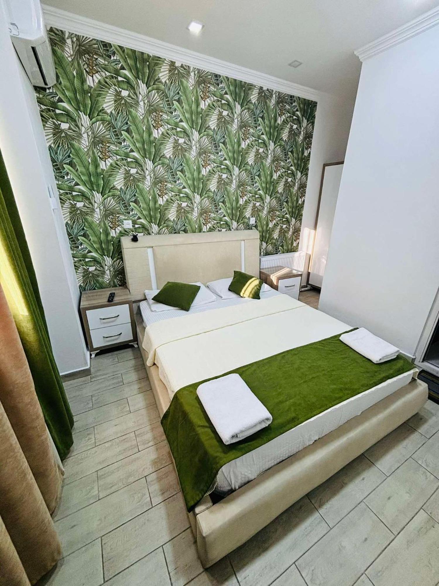 Nikas Guest House Batumi Luaran gambar